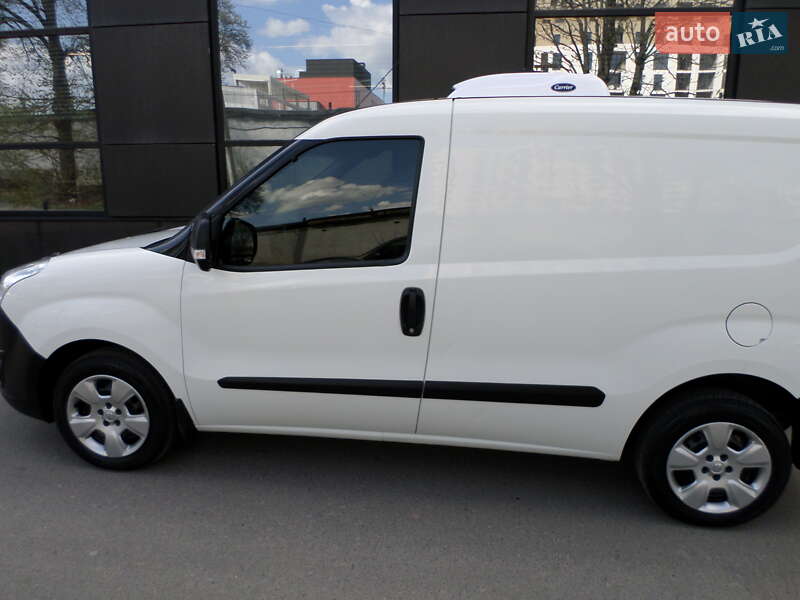 Рефрижератор Opel Combo 2015 в Львове