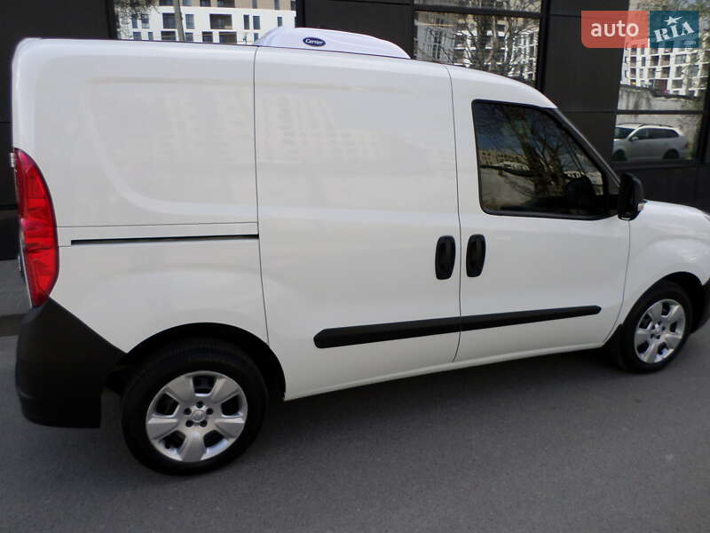 Рефрижератор Opel Combo 2015 в Львове