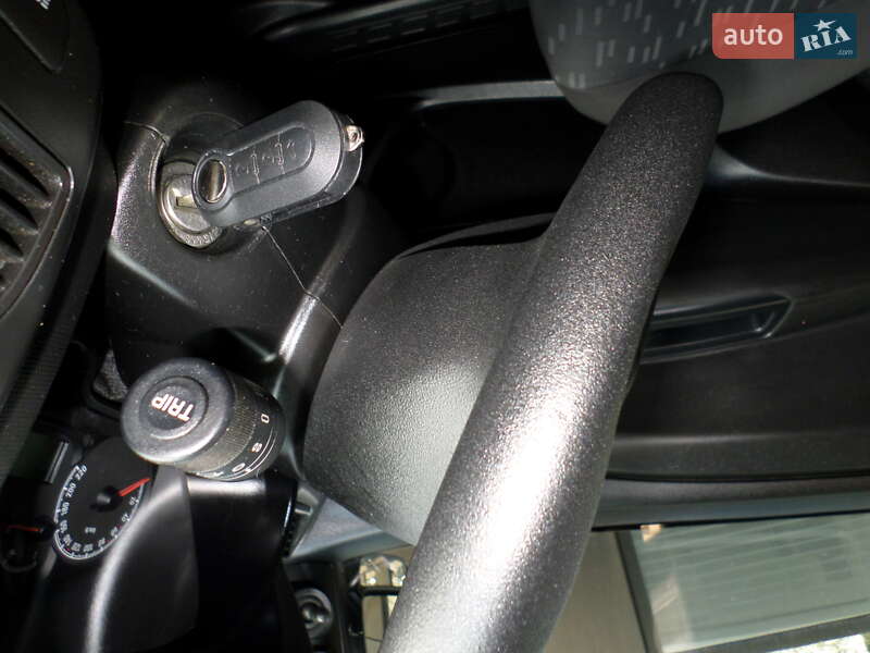 Рефрижератор Opel Combo 2015 в Львове