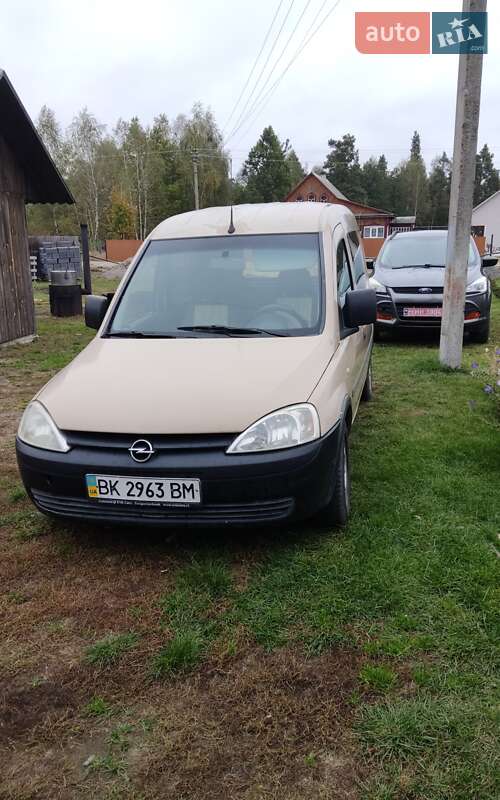 Минивэн Opel Combo 2003 в Рокитном фото 3 Минивэн Opel Combo 2003 в Рокитном
