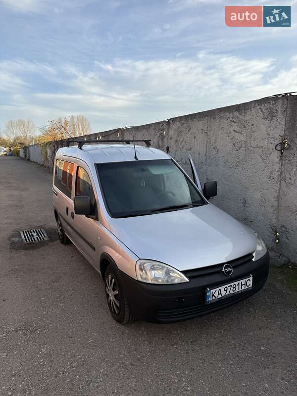 Opel Combo 2003