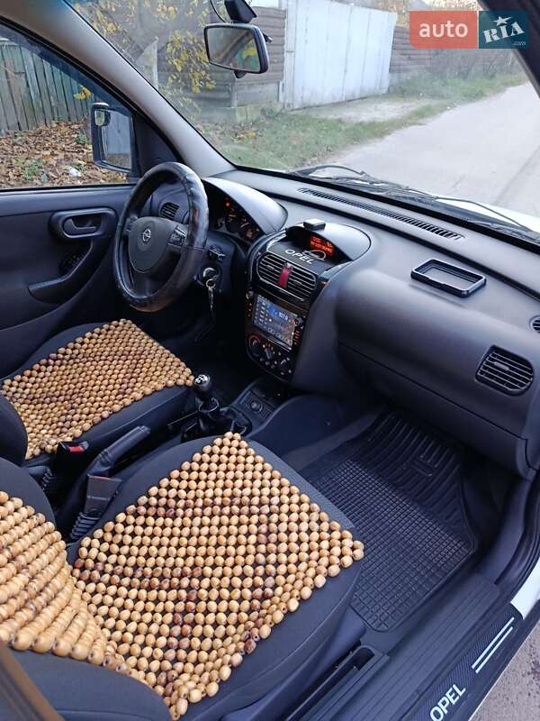 Минивэн Opel Combo 2006 в Броварах