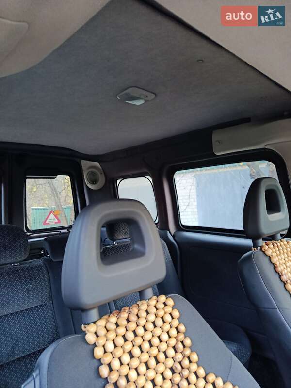 Минивэн Opel Combo 2006 в Броварах