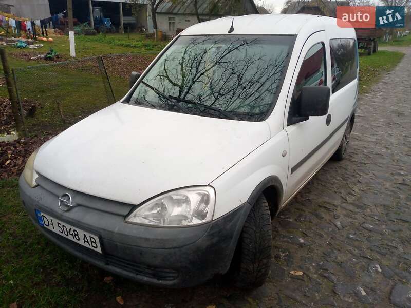 Минивэн Opel Combo 2006 в Киверцах фото Минивэн Opel Combo 2006 в Киверцах