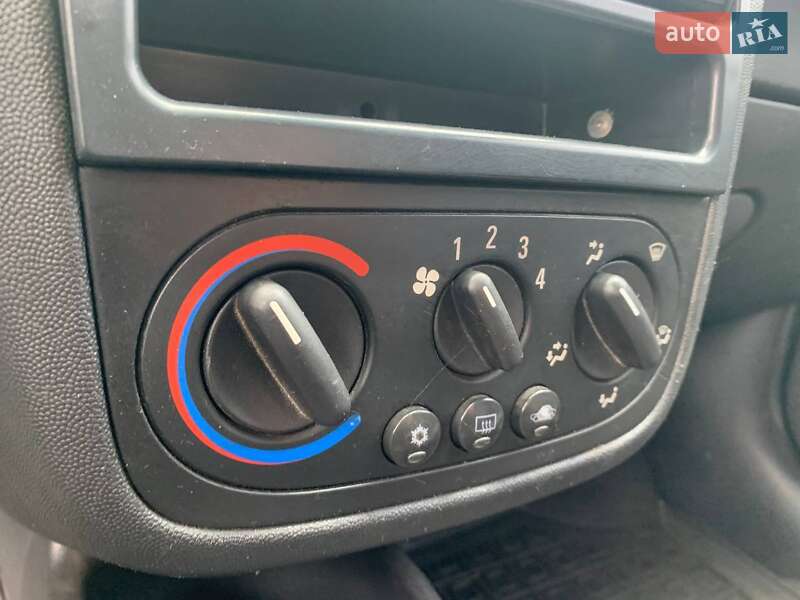 Минивэн Opel Combo 2008 в Киеве фото 17 Минивэн Opel Combo 2008 в Киеве