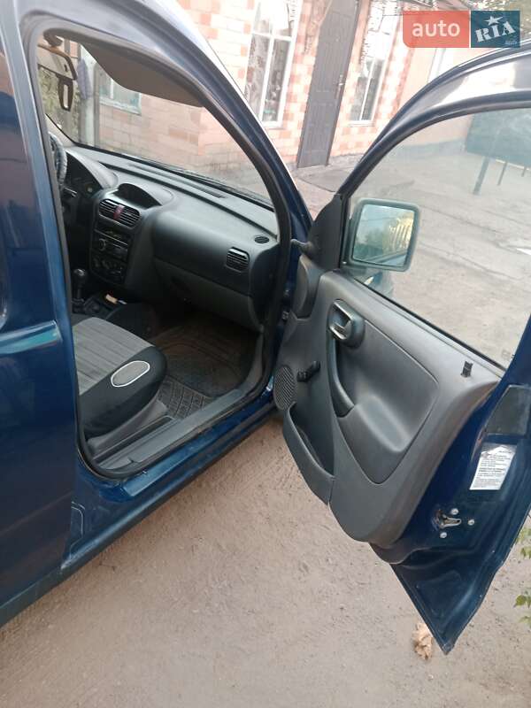 Грузовой фургон Opel Combo 2003 в Покрове фото 5 Грузовой фургон Opel Combo 2003 в Покрове
