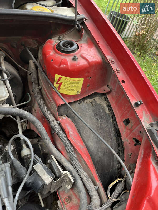 Вантажний фургон Opel Combo 1995 в Львові