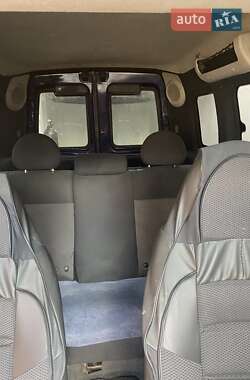 Минивэн Opel Combo 2005 в Мукачево