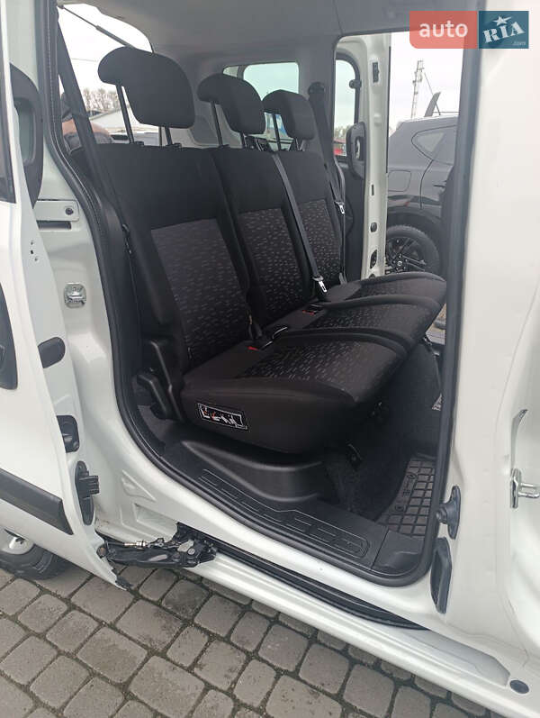 Минивэн Opel Combo 2017 в Черновцах фото 27 Минивэн Opel Combo 2017 в Черновцах