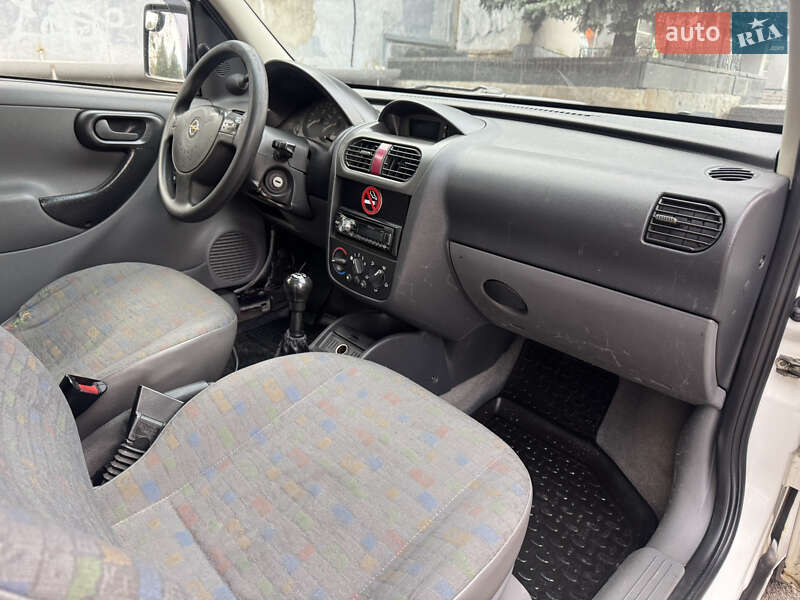 Минивэн Opel Combo 2002 в Ровно
