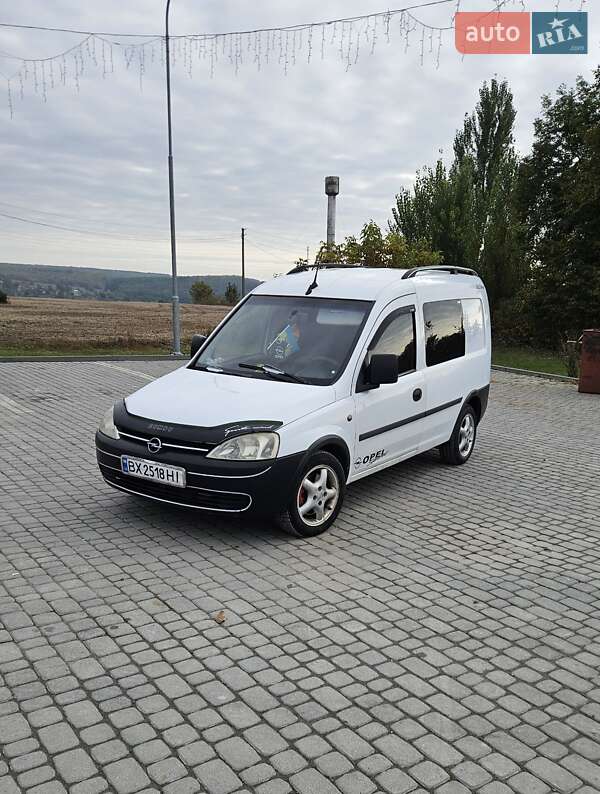 Opel Combo 2004
