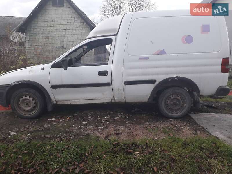 Грузовой фургон Opel Combo 1997 в Львове