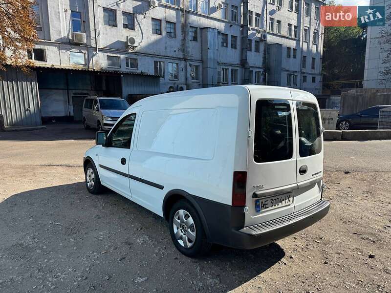 Минивэн Opel Combo 2007 в Днепре