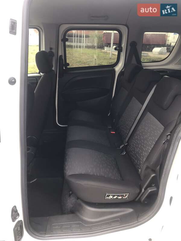 Мінівен Opel Combo 2012 в Черкасах фото 10 Мінівен Opel Combo 2012 в Черкасах