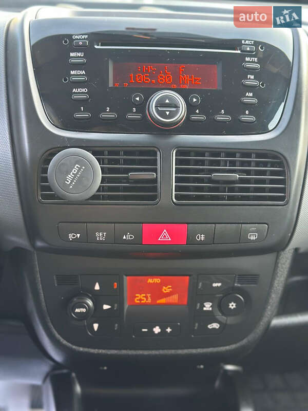 Мінівен Opel Combo 2013 в Тернополі