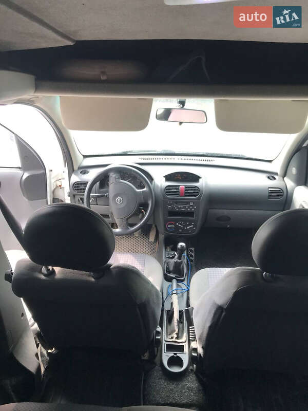 Мінівен Opel Combo 2004 в Дрогобичі