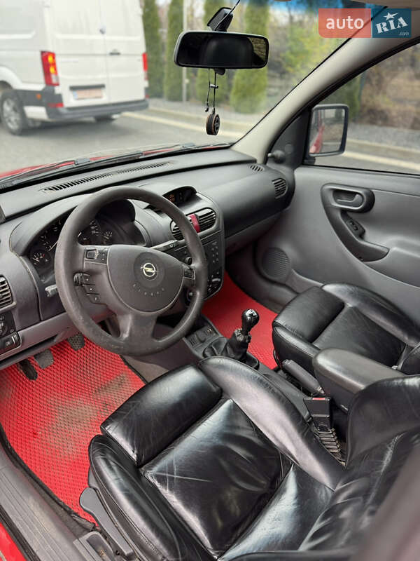 Минивэн Opel Combo 2003 в Почаеве