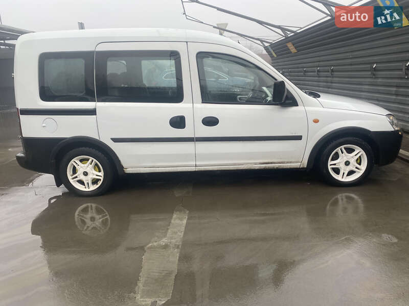 Минивэн Opel Combo 2002 в Бердичеве