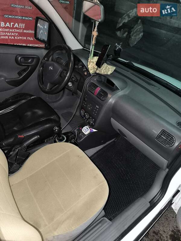 Минивэн Opel Combo 2002 в Киеве фото 14 Минивэн Opel Combo 2002 в Киеве