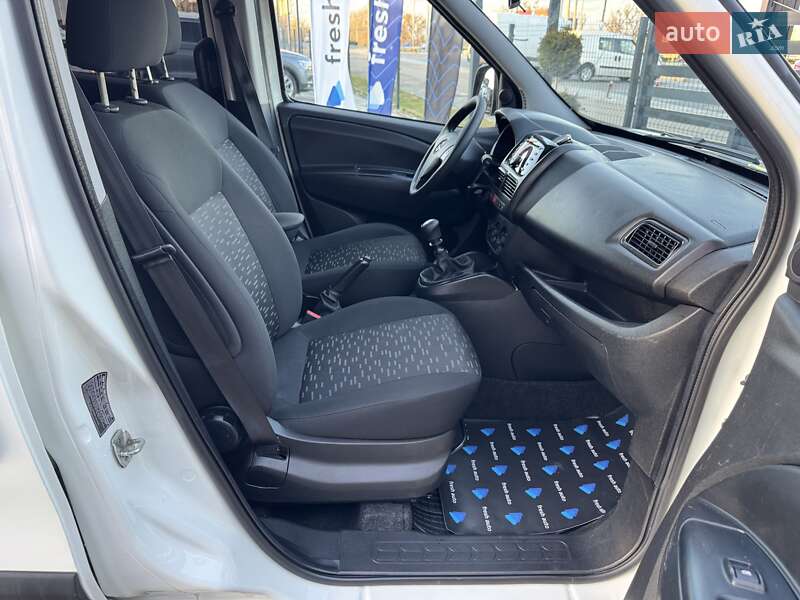 Минивэн Opel Combo 2018 в Ровно