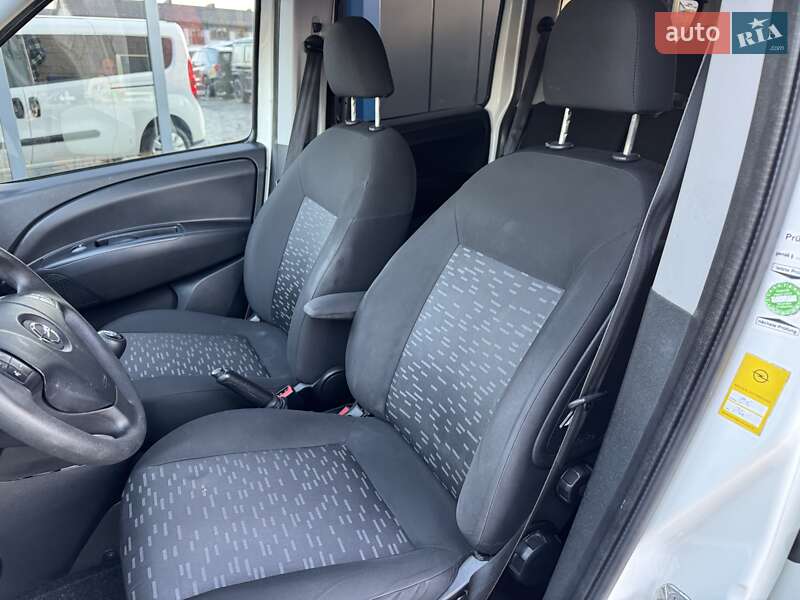Минивэн Opel Combo 2018 в Ровно
