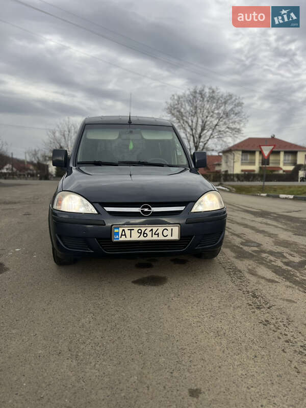 Мінівен Opel Combo 2010 в Коломиї фото 19 Мінівен Opel Combo 2010 в Коломиї