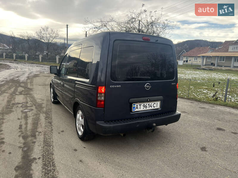 Мінівен Opel Combo 2010 в Коломиї фото 13 Мінівен Opel Combo 2010 в Коломиї