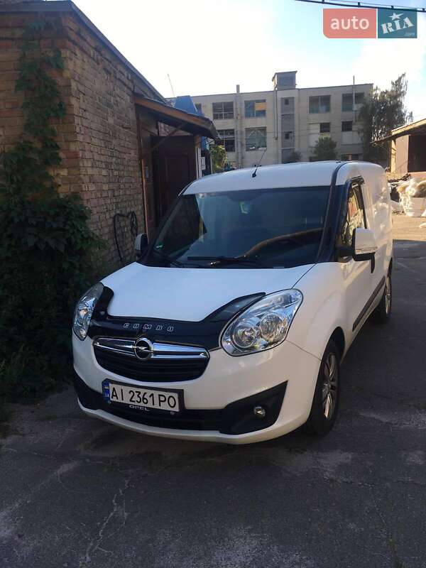 Вантажний фургон Opel Combo 2018 в Києві