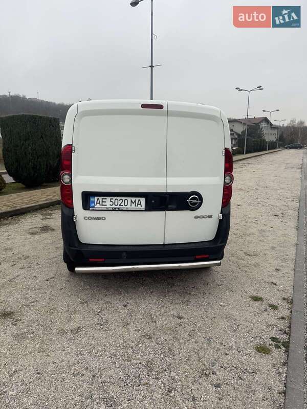 Грузовой фургон Opel Combo 2013 в Днепре