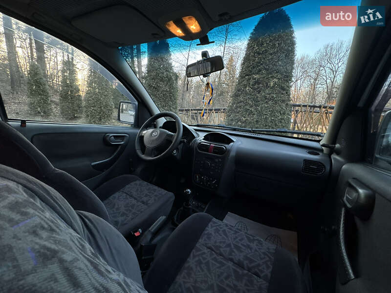 Мінівен Opel Combo 2006 в Дрогобичі фото 34 Мінівен Opel Combo 2006 в Дрогобичі