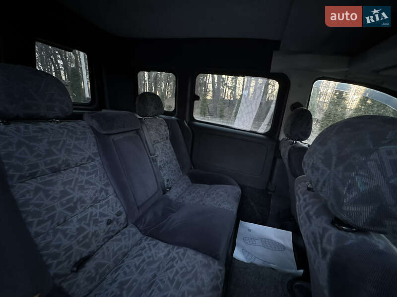 Мінівен Opel Combo 2006 в Дрогобичі фото 37 Мінівен Opel Combo 2006 в Дрогобичі