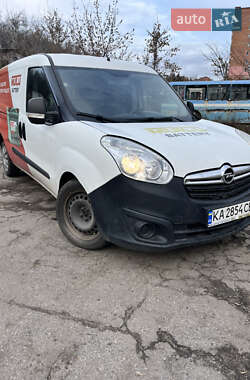 Вантажний фургон Opel Combo 2016 в Полтаві