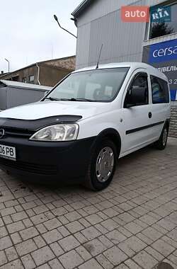 Минивэн Opel Combo 2006 в Хмельнике