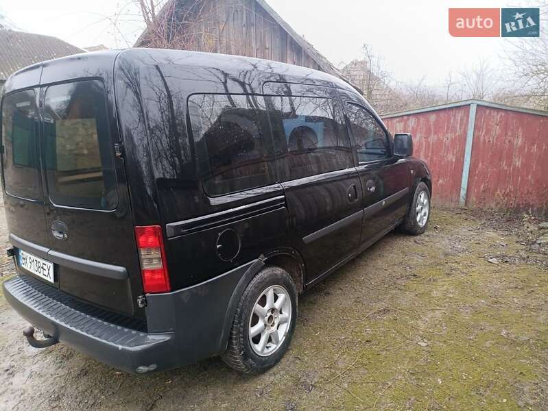 Opel Combo 2004