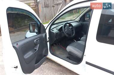 Минивэн Opel Combo 2010 в Житомире