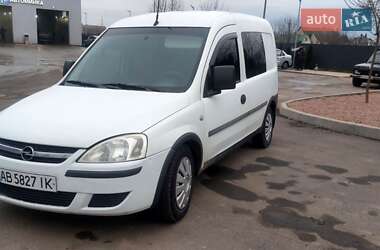 Минивэн Opel Combo 2003 в Немирове
