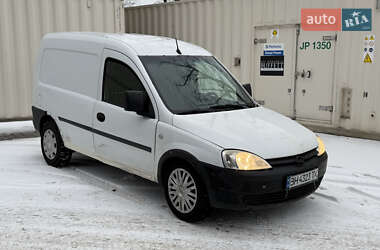 Вантажний фургон Opel Combo 2004 в Києві