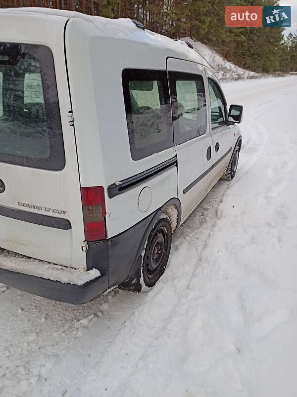 Минивэн Opel Combo 2002 в Чигирине фото 3 Минивэн Opel Combo 2002 в Чигирине