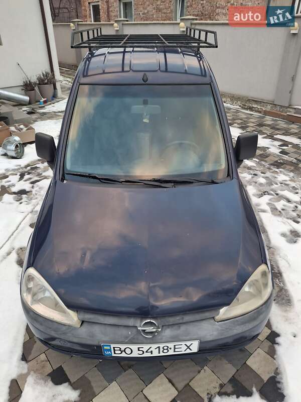 Вантажівка Opel Combo 2003 в Івано-Франківську