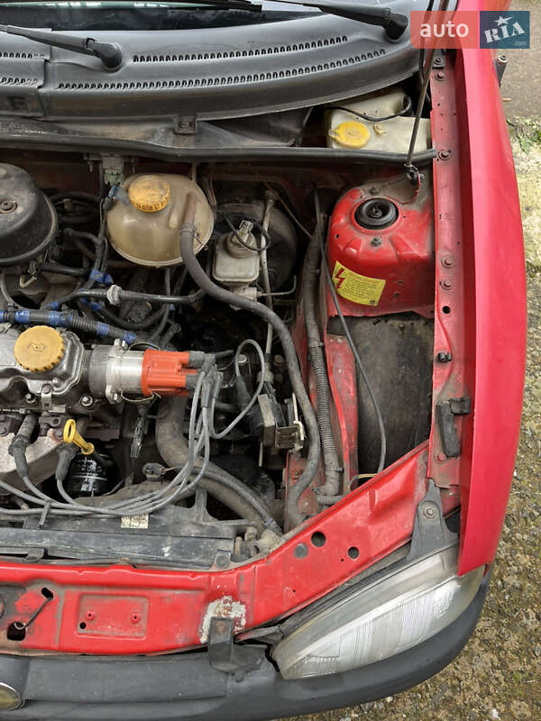 Грузовой фургон Opel Combo 1995 в Львове