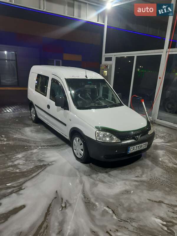 Минивэн Opel Combo 2007 в Черкассах фото 3 Минивэн Opel Combo 2007 в Черкассах