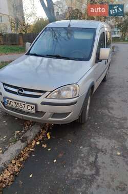 Минивэн Opel Combo 2007 в Луцке