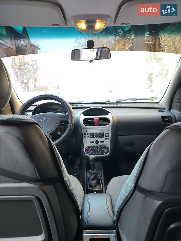 Минивэн Opel Combo 2005 в Днепре