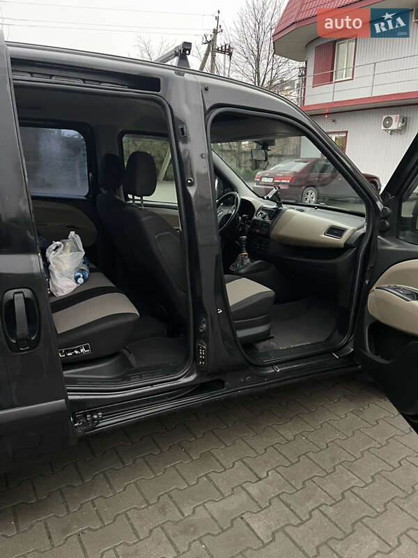 Минивэн Opel Combo 2012 в Хмельницком