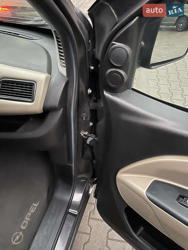 Минивэн Opel Combo 2012 в Хмельницком