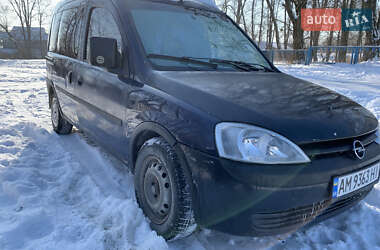 Мінівен Opel Combo 2004 в Баранівці