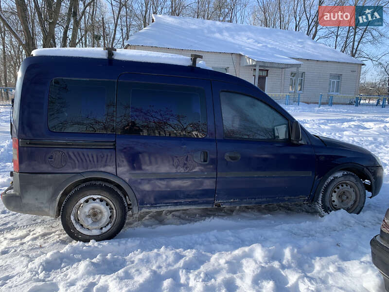 Минивэн Opel Combo 2004 в Барановке