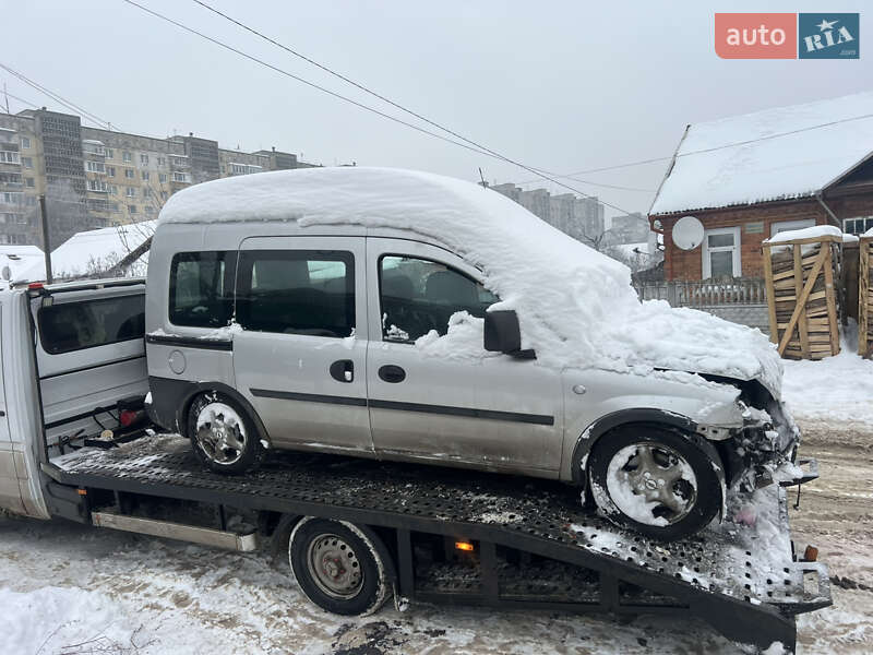 Минивэн Opel Combo 2008 в Житомире