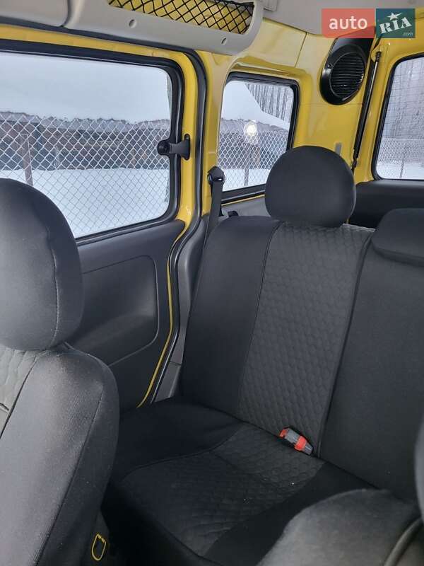 Минивэн Opel Combo 2009 в Сарнах фото 5 Минивэн Opel Combo 2009 в Сарнах