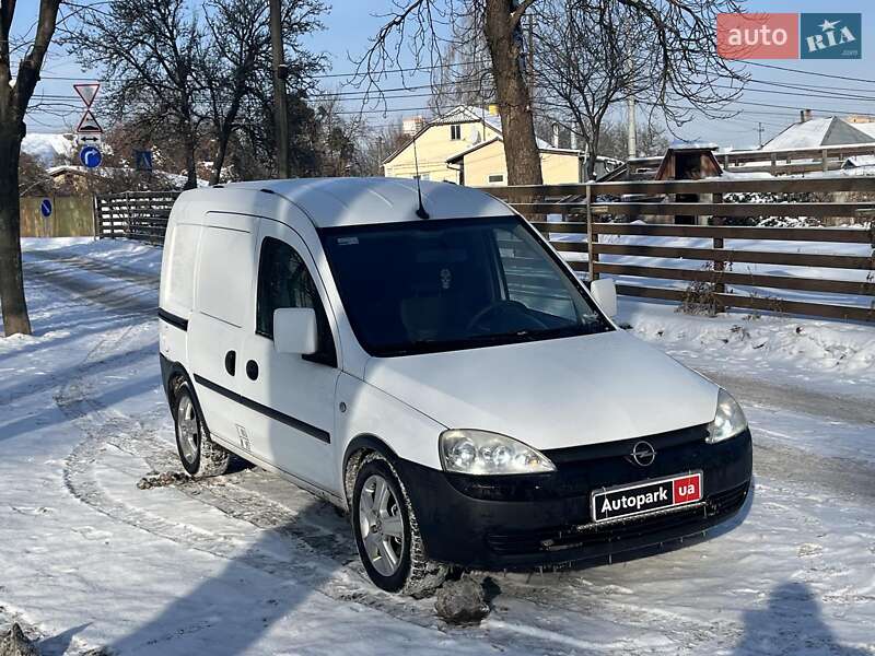 Вантажний фургон Opel Combo 2011 в Києві фото 33 Вантажний фургон Opel Combo 2011 в Києві